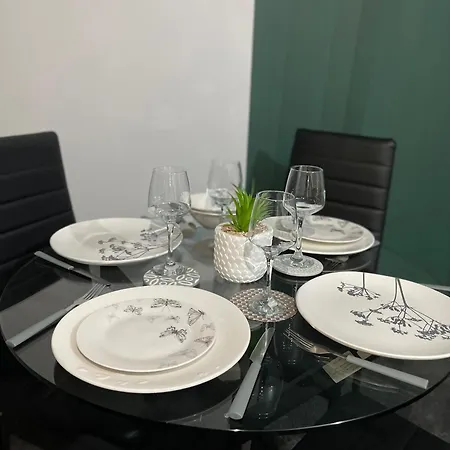 Hébergement de vacances Stylish Two-bed House With Parking Birmingham